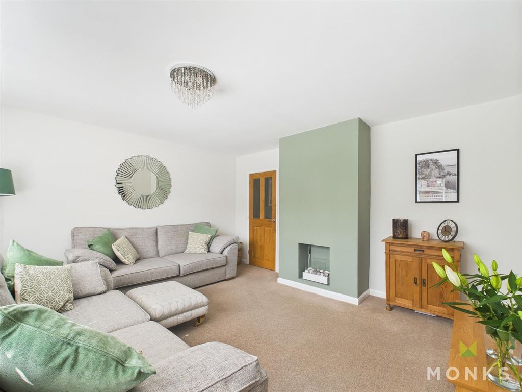 Property photo 2 of 30 Cam01520G0-Pr0248-Still017.Jpg