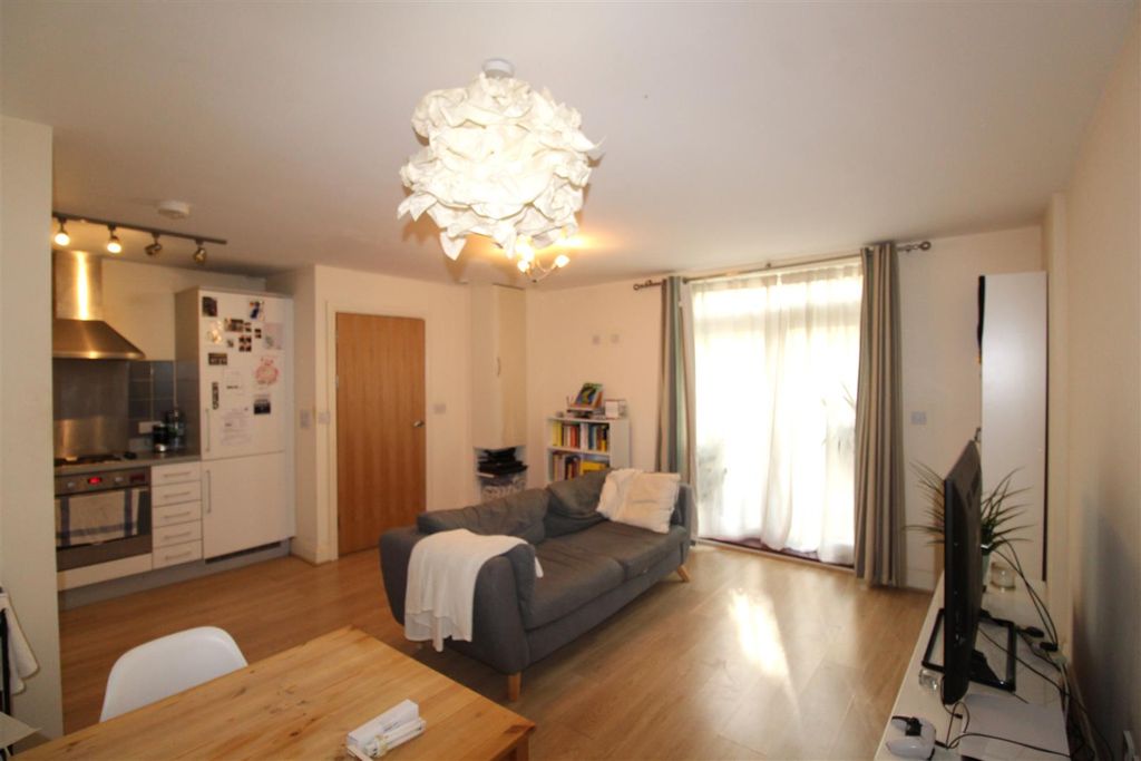 Property photo 3 of 5 Img_4348.Jpg