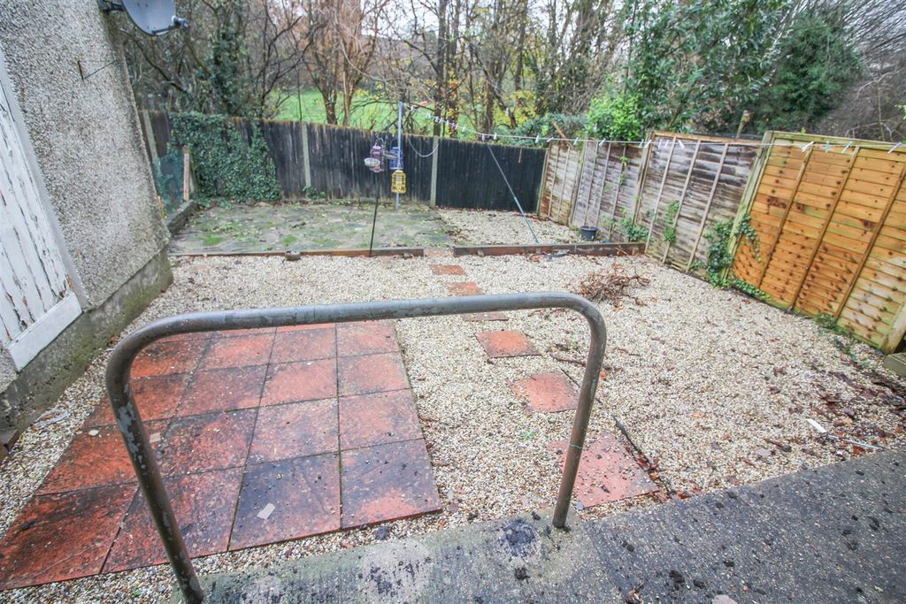 Property photo 3 of 7 Img_8958.Jpg