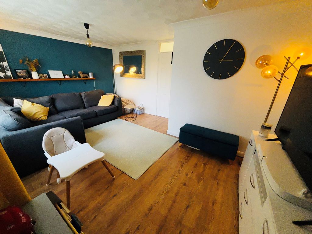 Property photo 2 of 15 Living Room 2