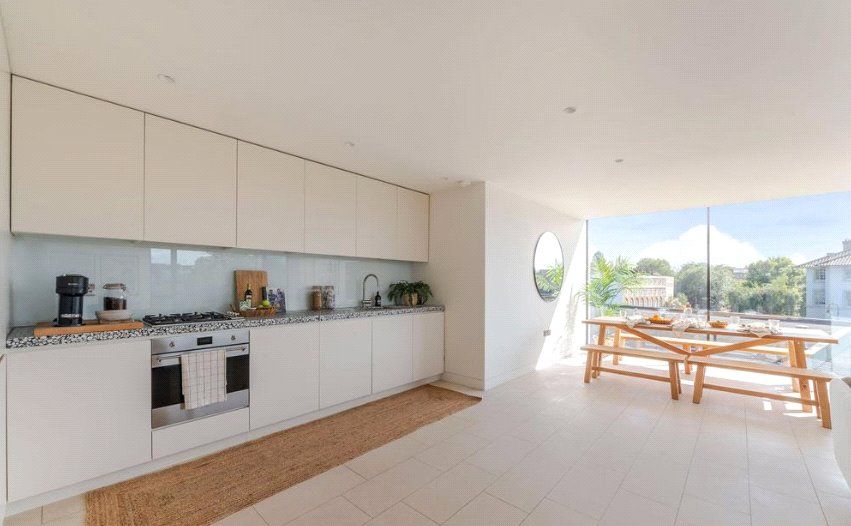 Property photo 3 of 9 Picture No. 07