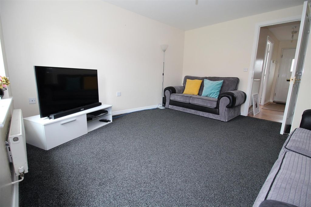 Property photo 3 of 13 Img_4584.Jpg