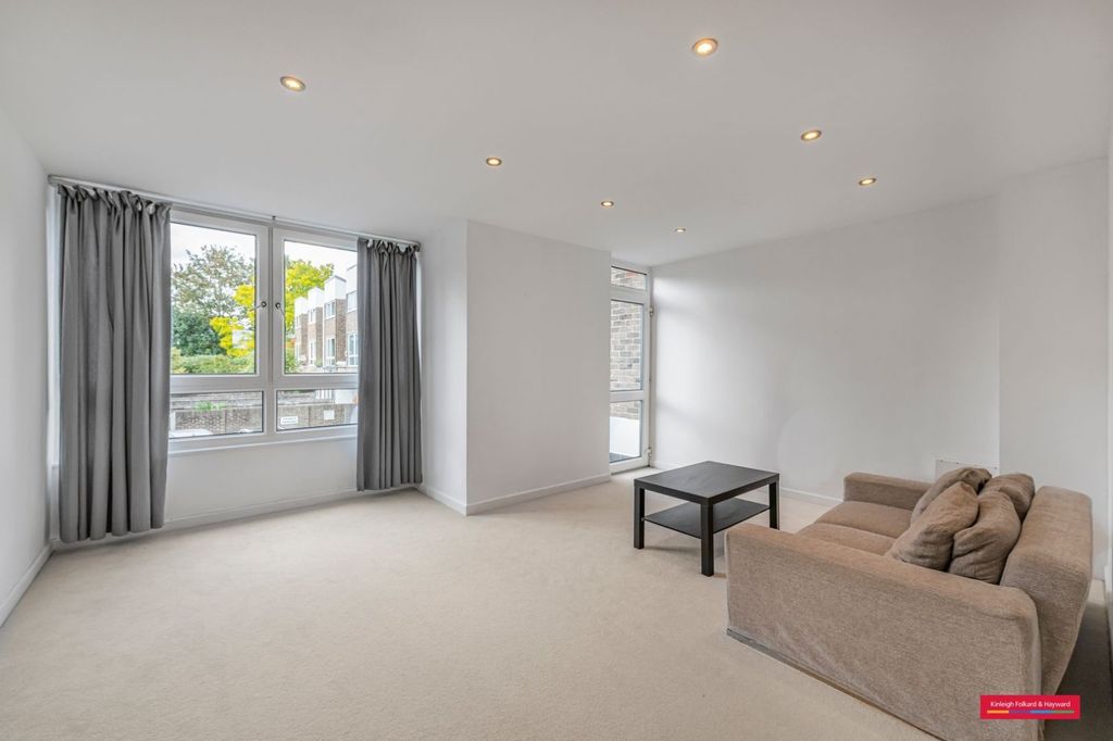 Property photo 1 of 18 Picture No. 34