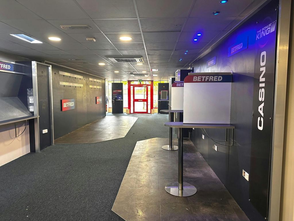 Property photo 3 of 6 P2.Jpeg