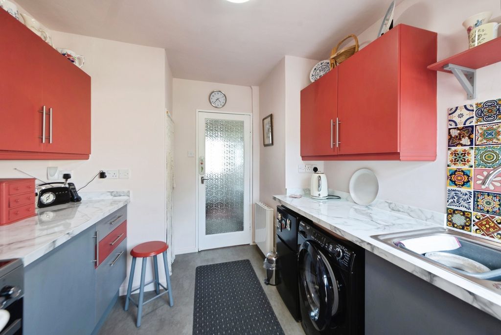 Property photo 3 of 17 Pbox-Img.Jpg