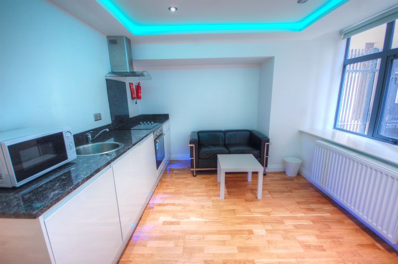 Property photo 1 of 5 Photo 3