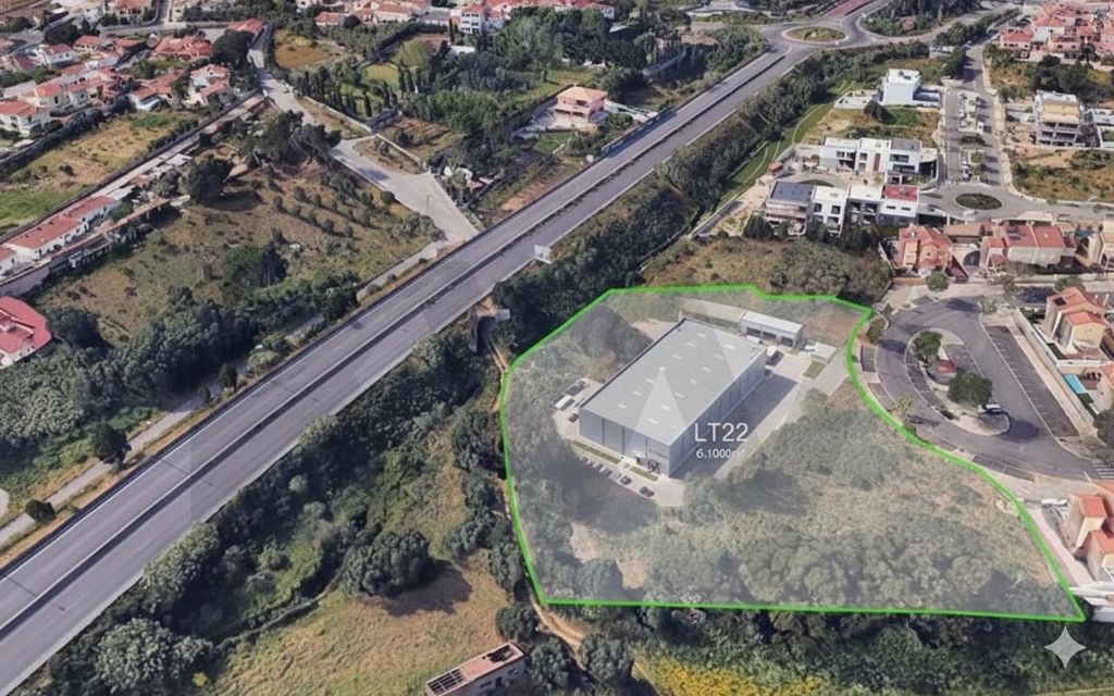 Property photo 1 of 5 Plot Of Land For Development With 6,160 m2