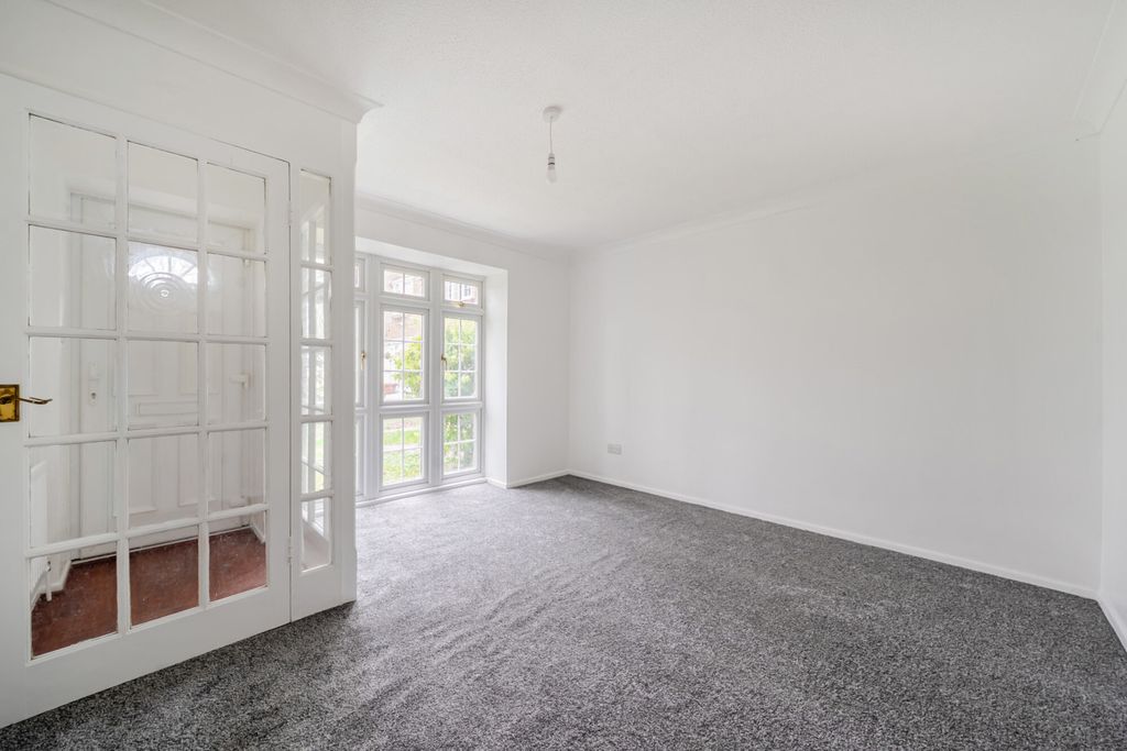 Property photo 3 of 25 1425688-9-69B83F8...