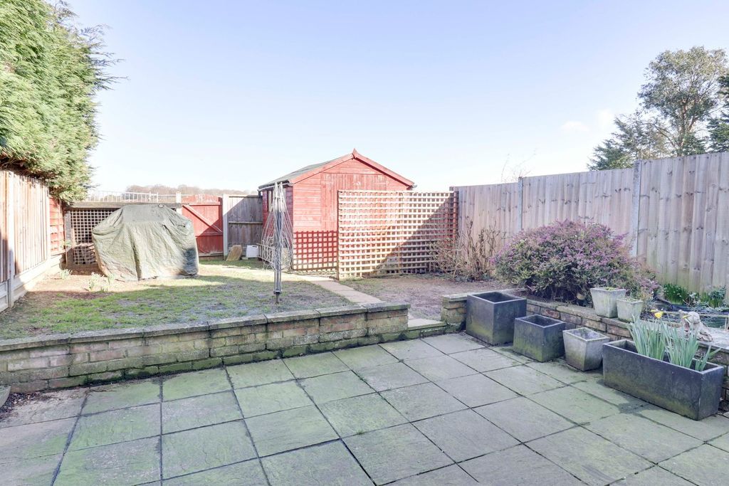Property photo 3 of 12