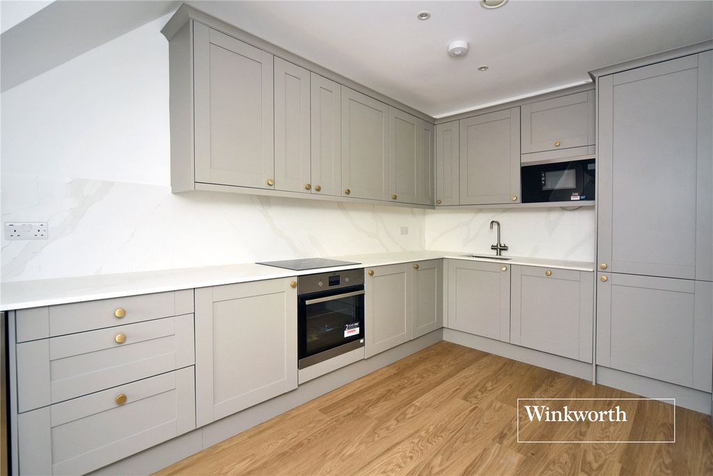 Property photo 3 of 10 Picture No. 11