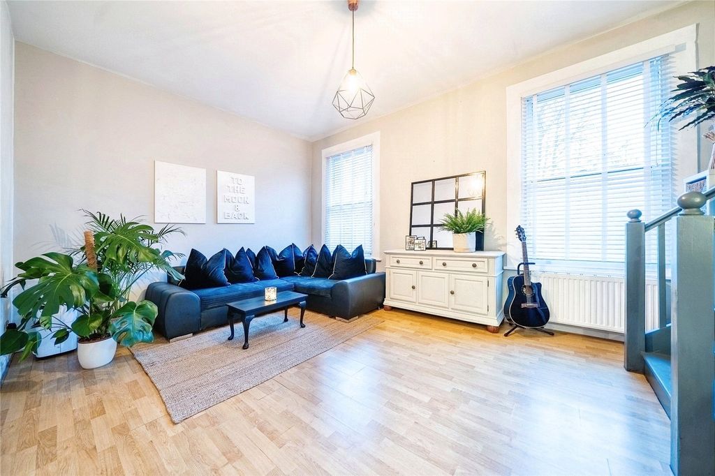 Property photo 2 of 17 Floorplan