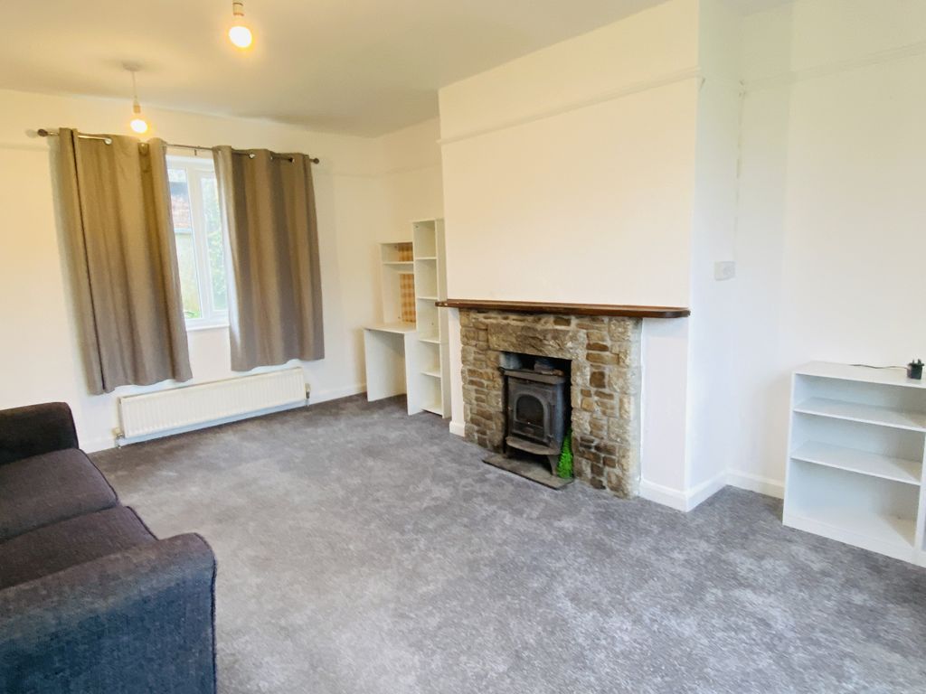 Property photo 3 of 12 Gallery