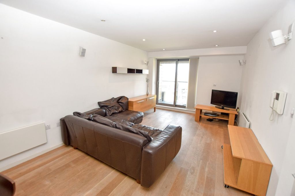 Property photo 1 of 14 Picture No. 30