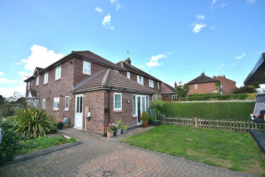 Property photo 1 of 41