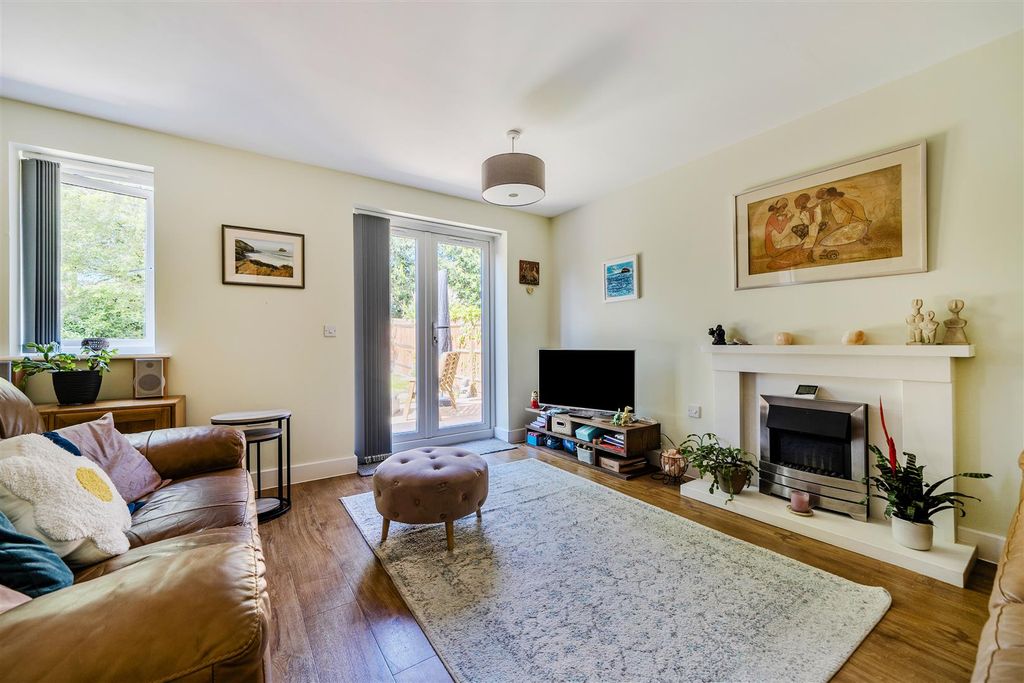 Property photo 2 of 20 1454969-22-69Fb0Bbf2235d.Jpg