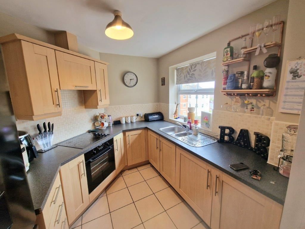 Property photo 3 of 9