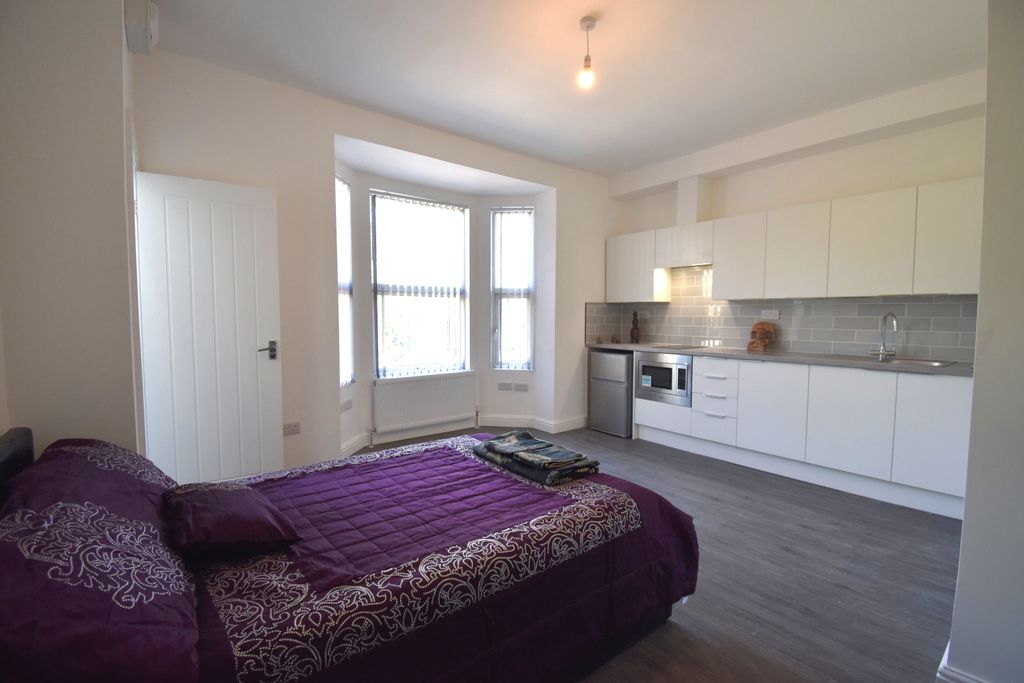 Property photo 1 of 4