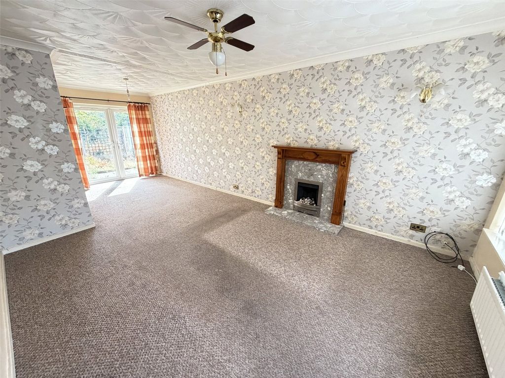 Property photo 3 of 17 Picture No. 09