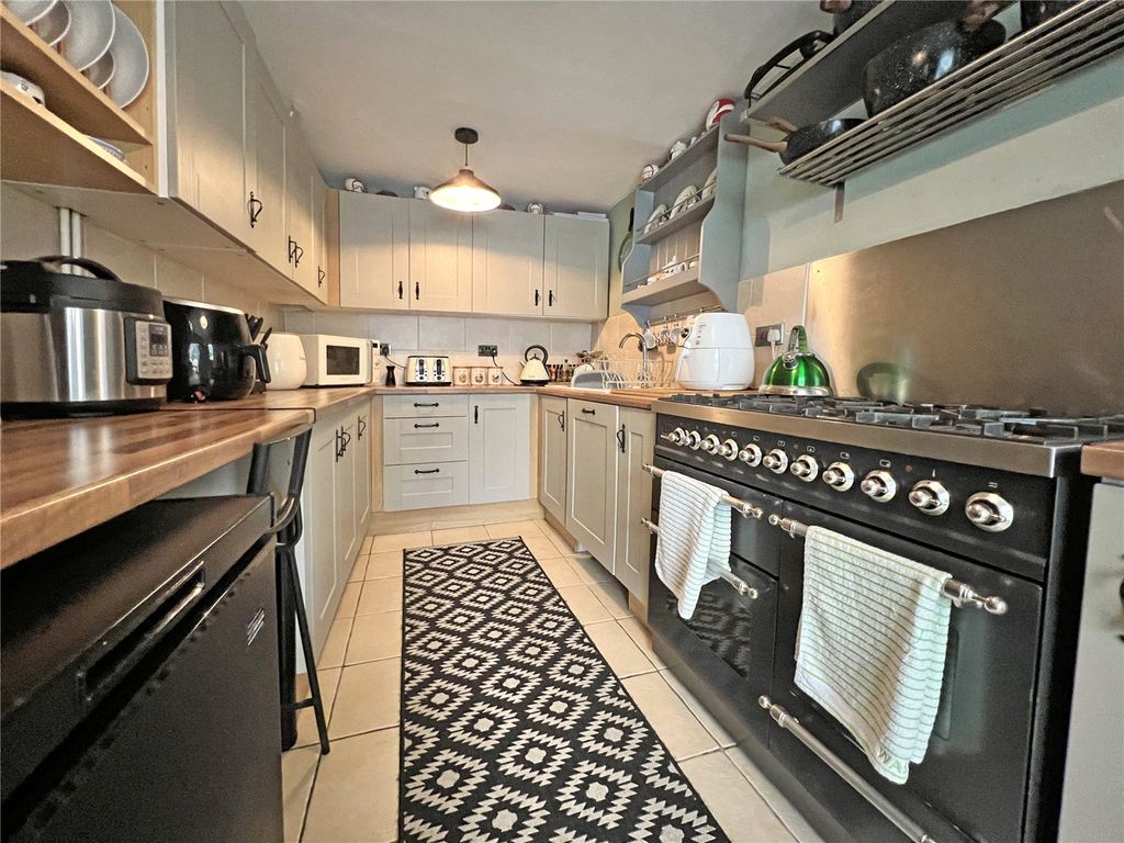 Property photo 3 of 16 Picture No. 08