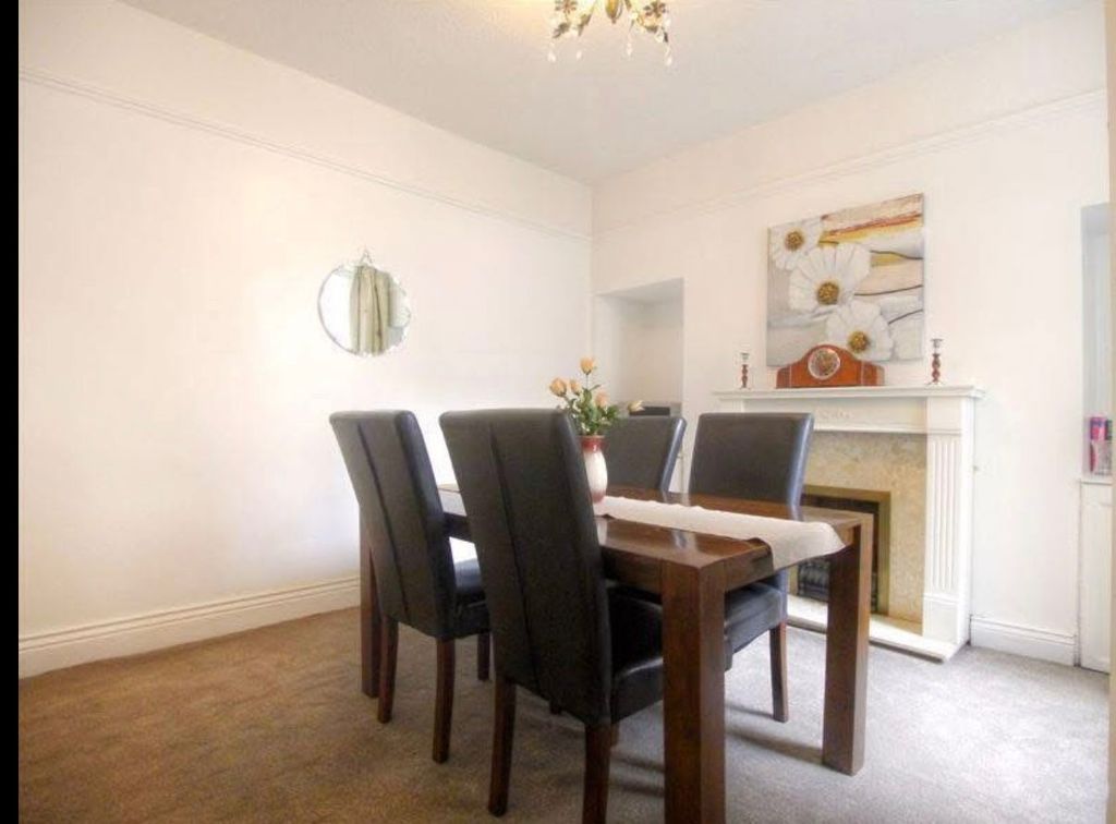 Property photo 2 of 8 Gallery