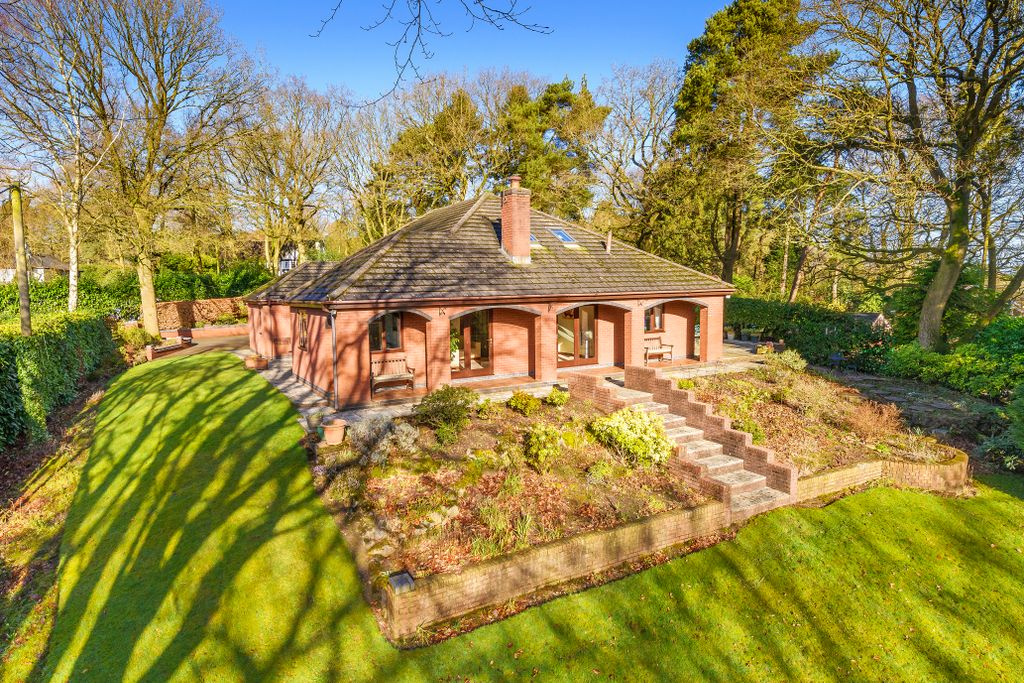 Property photo 1 of 33