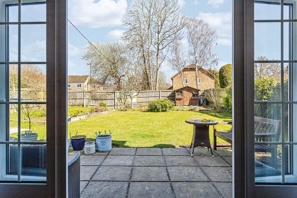 Property photo 2 of 19