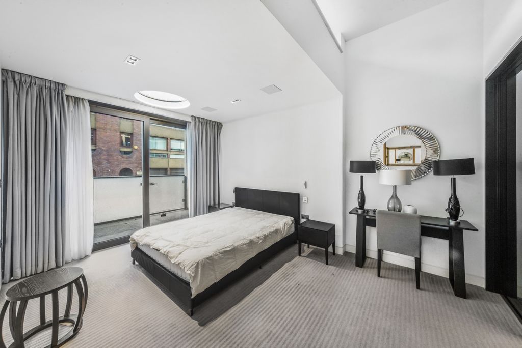 Property photo 3 of 17 Dsc_9348_High