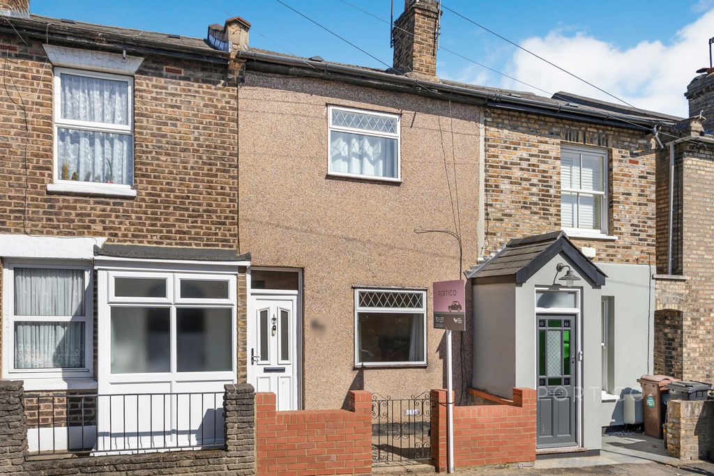 Property photo 2 of 20 Pbox-Img.Jpg