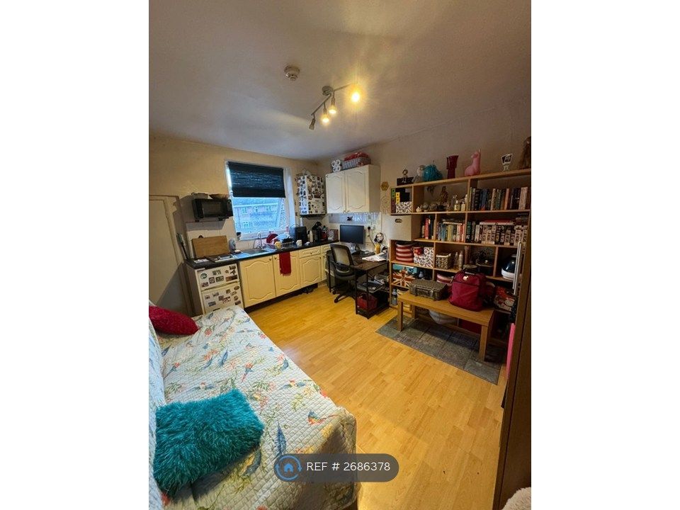 Property photo 2 of 3