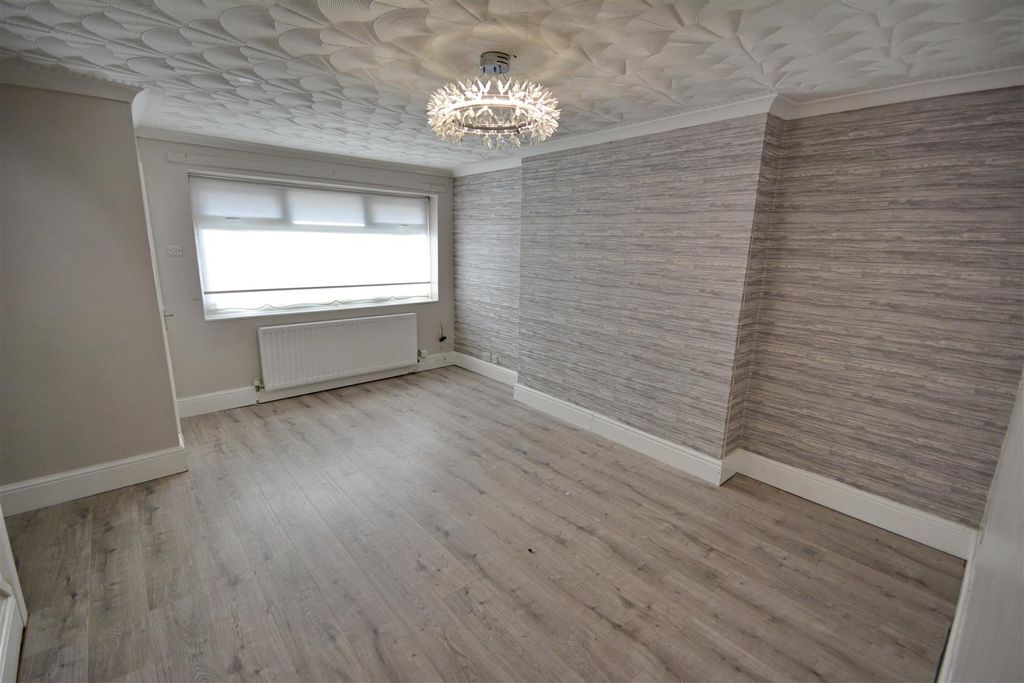Property photo 3 of 13 Mwg_9516.Jpg