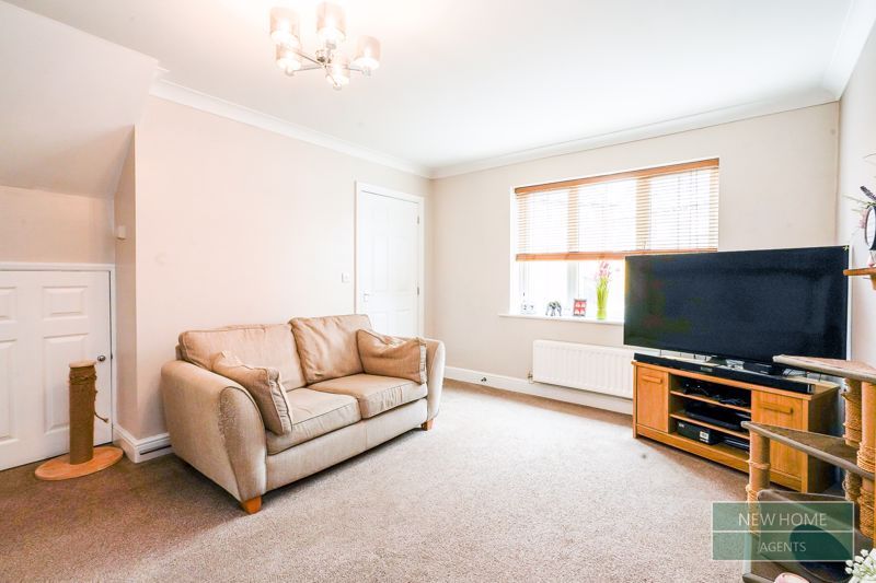 Property photo 2 of 18 Photo 4