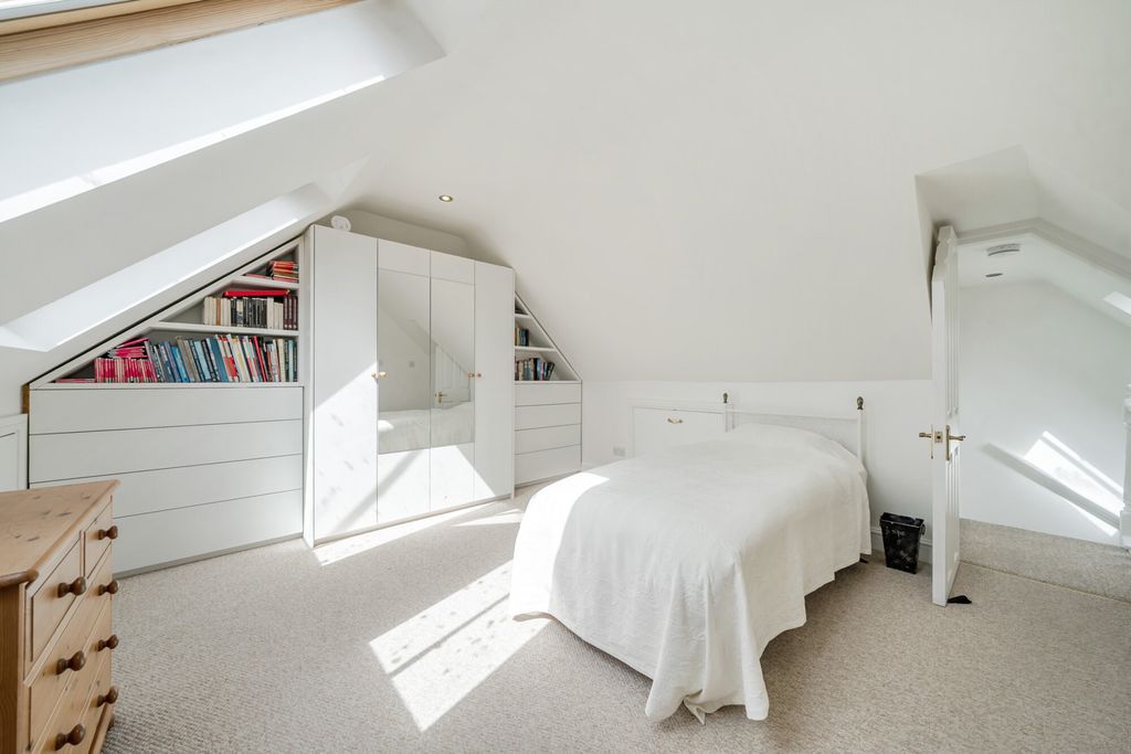 Property photo 2 of 20 1473313-11-6A2931...
