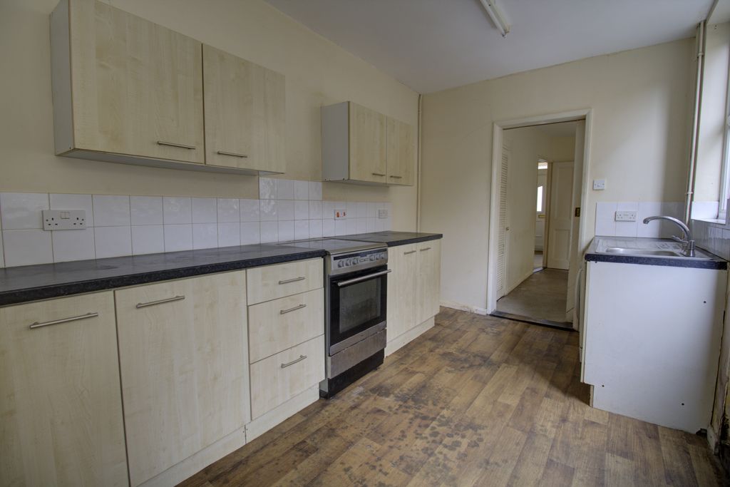 Property photo 2 of 11 Photo #2