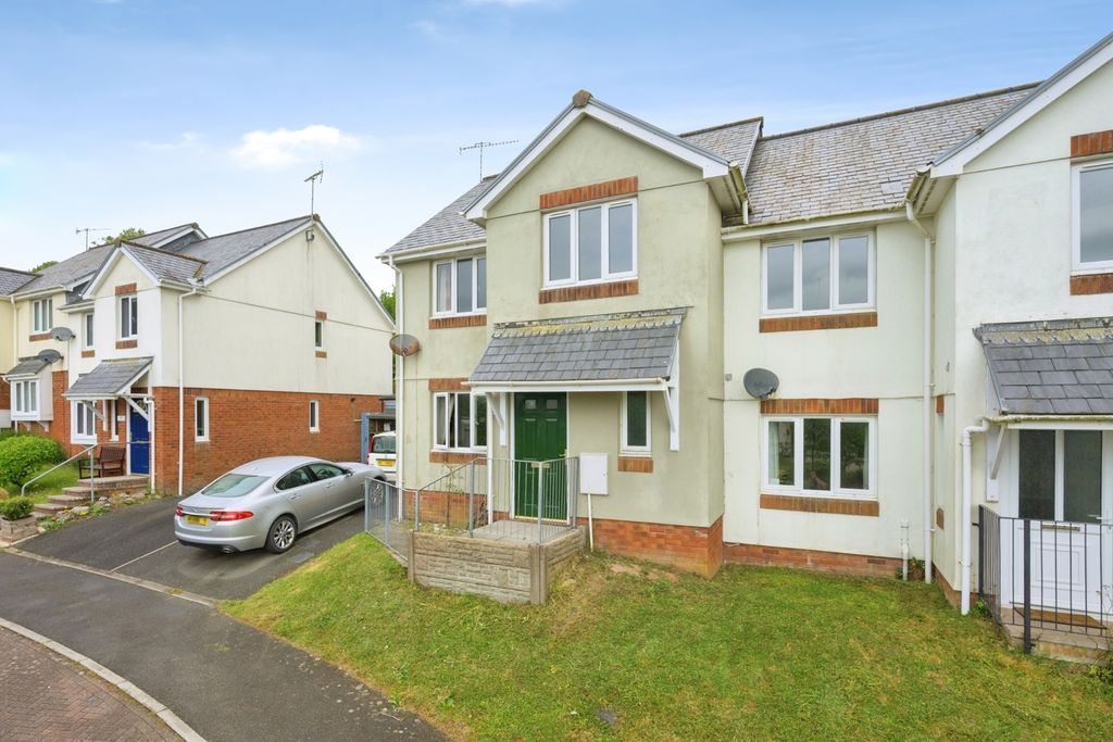 Property photo 1 of 18 Pbox-Img.Jpg