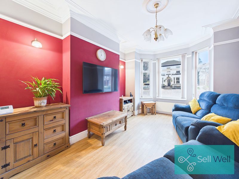 Property photo 2 of 24 Lounge