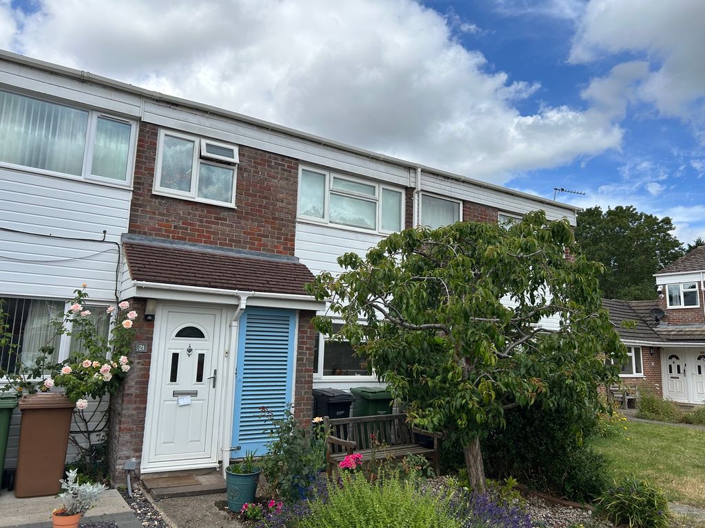Property photo 1 of 8