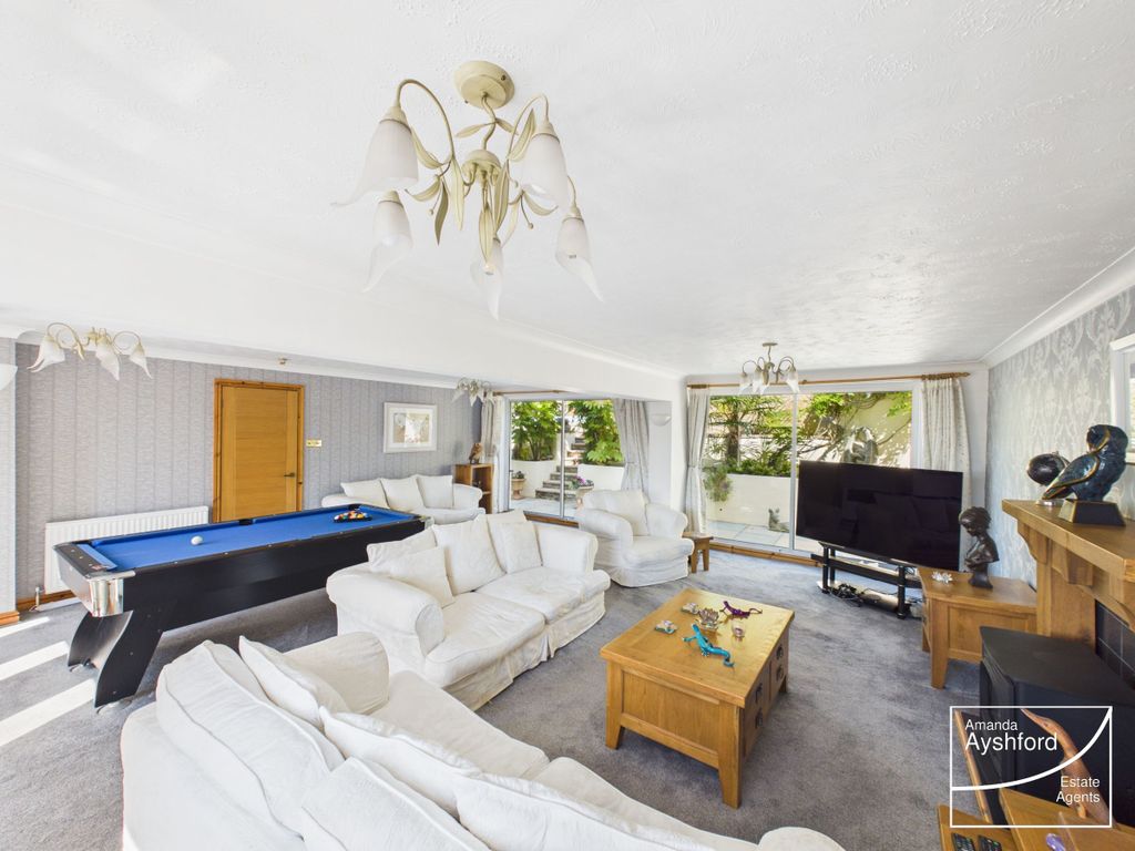 Property photo 2 of 46