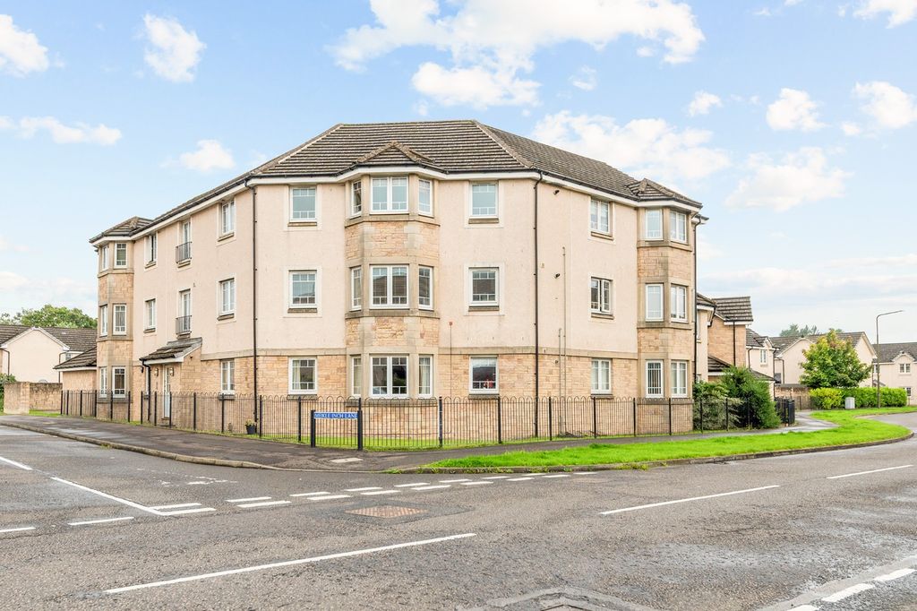 Property photo 1 of 13 5245790