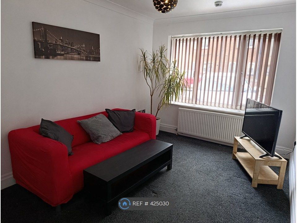 Property photo 3 of 12