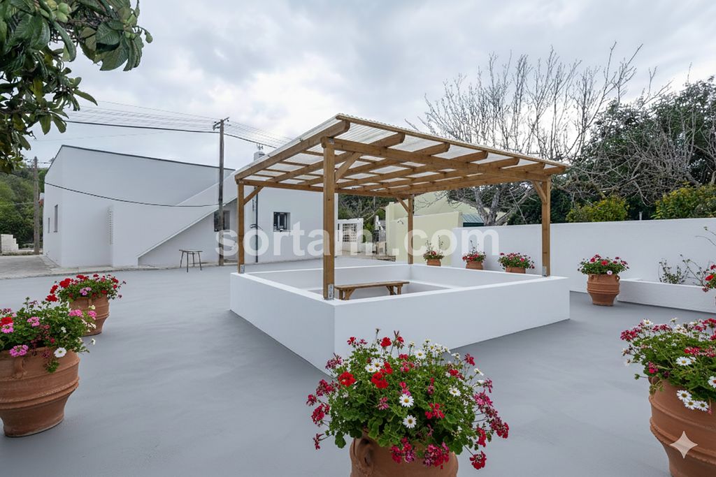 Property photo 1 of 39