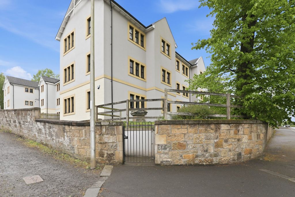 Property photo 1 of 30 Picture No. 06