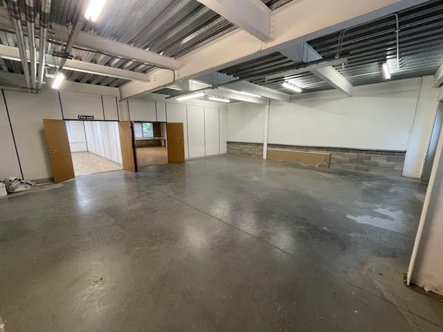 Property photo 2 of 6 Image0.Jpeg