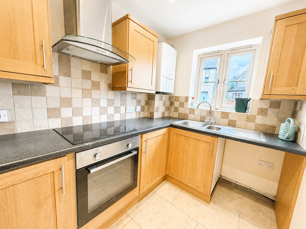 Property photo 3 of 12 Img_4743
