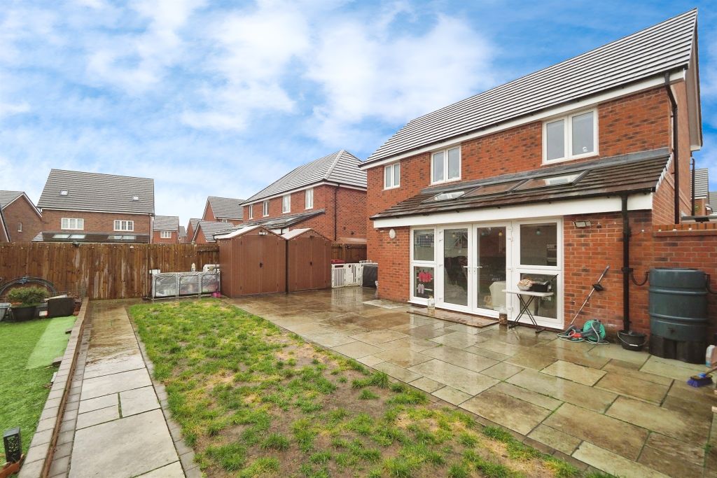 Property photo 3 of 13