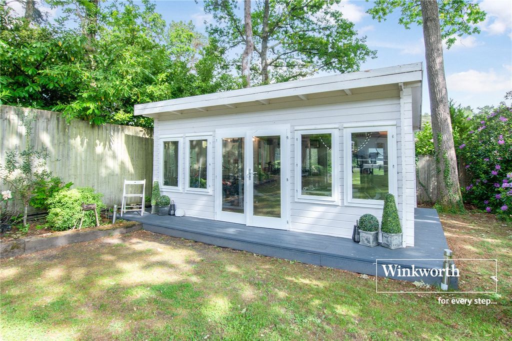 Additional image 25 of 4 bed bungalow for saleBeaufoys Avenue, Ferndown, Dorset BH22