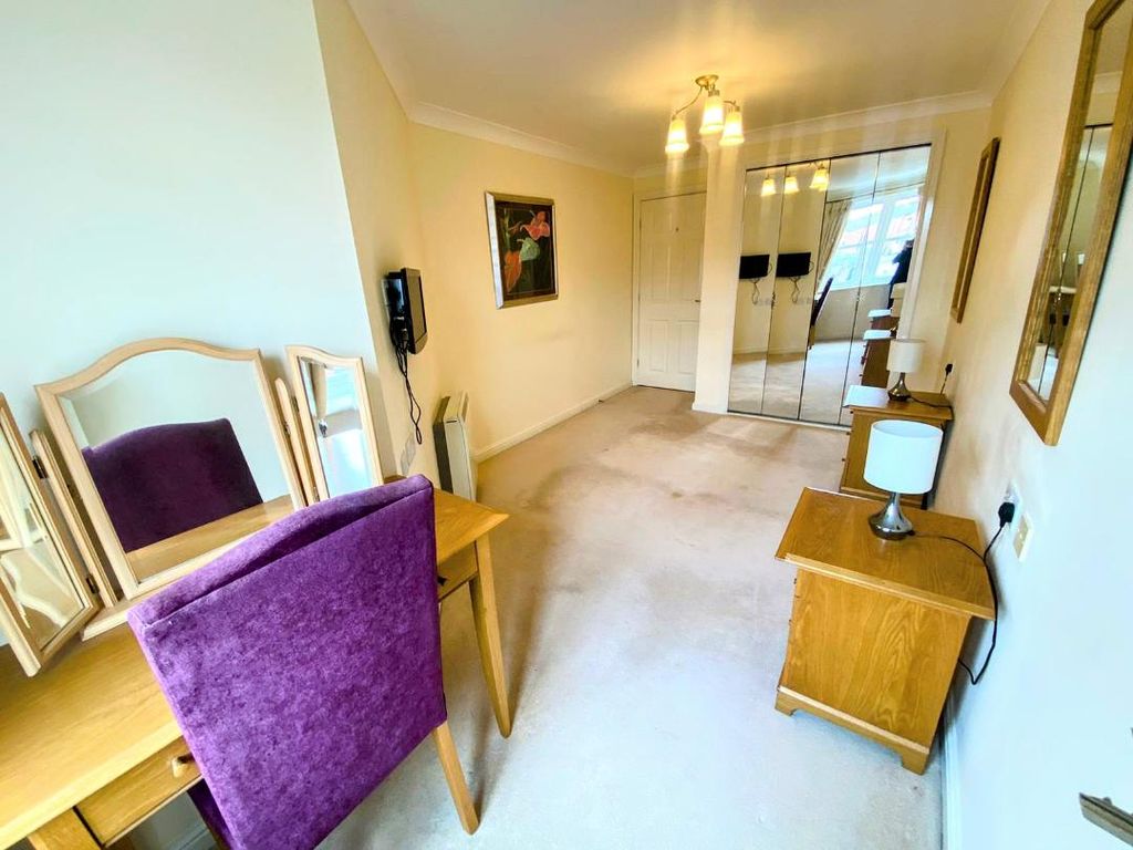 Property photo 2 of 7