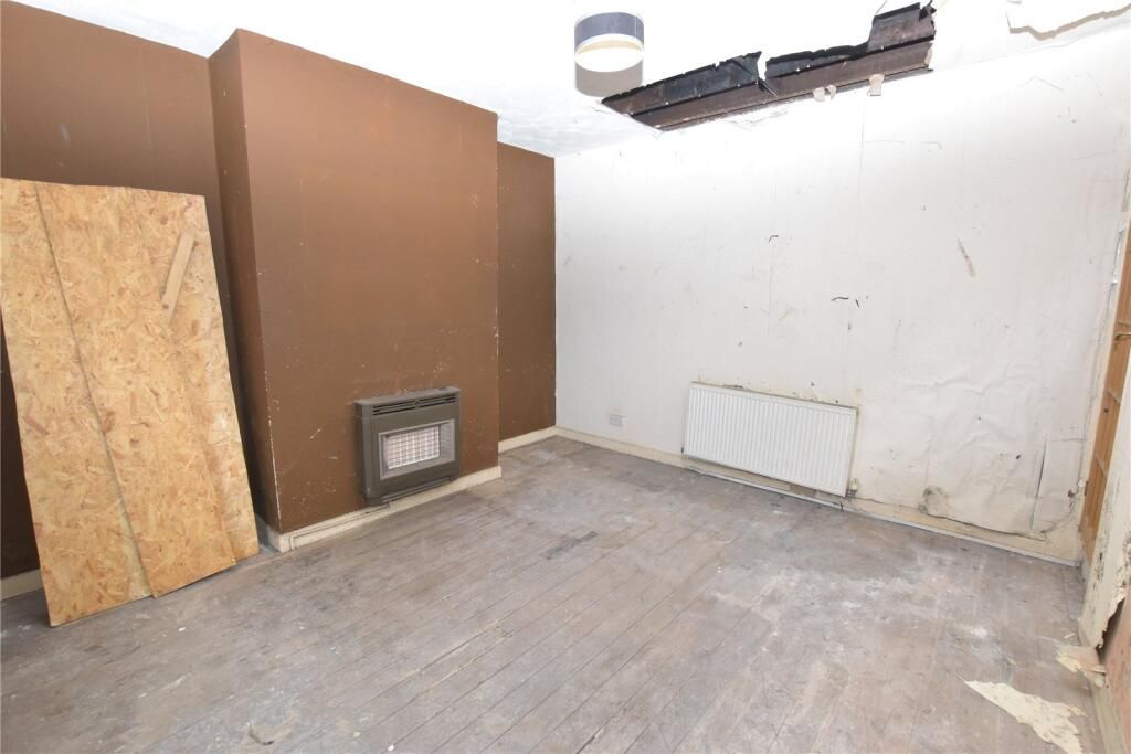 Property photo 3 of 9