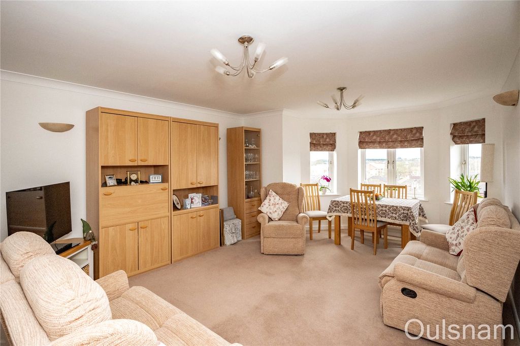 Property photo 2 of 14 Picture No. 04