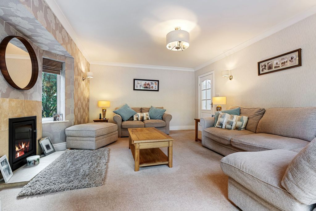 Property photo 3 of 71