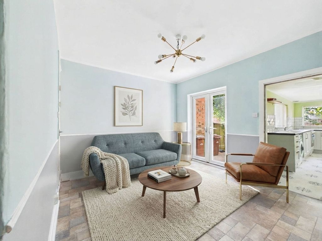 Property photo 2 of 16 Lounge (Virtually Furnished)
